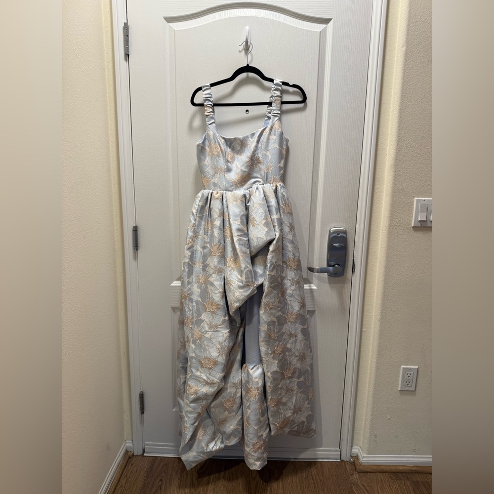 Elliatt Fiorella Jacquard Gown in Blue Evening Wedding Dress size S NWT - Picture 7 of 10